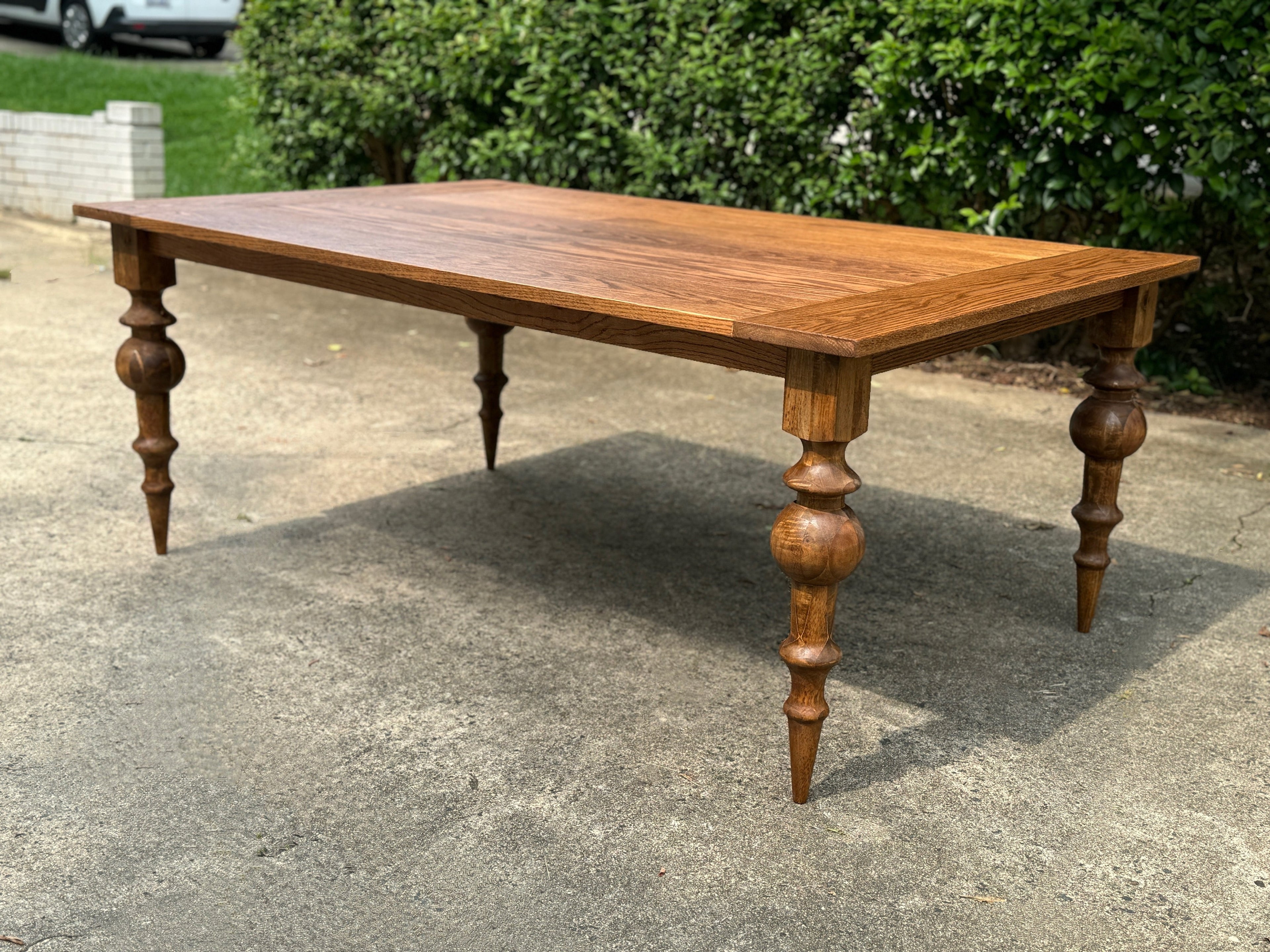 Solid Oak dining table with turned legs